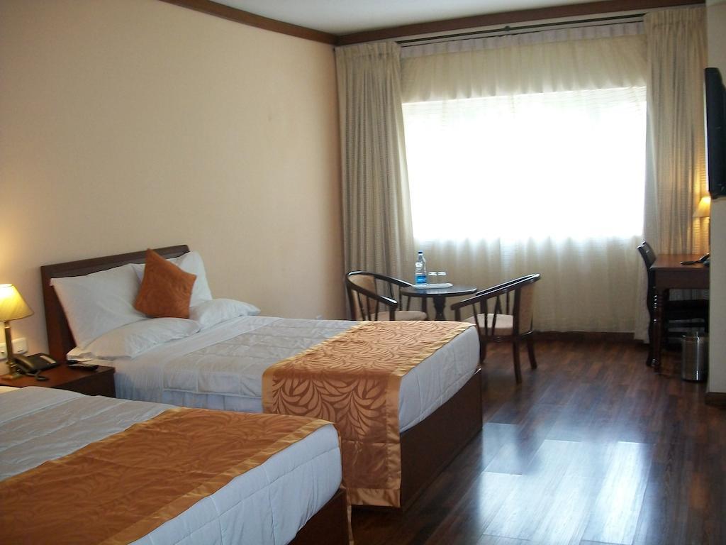Serene Sriperumbudur Kandur Quarto foto